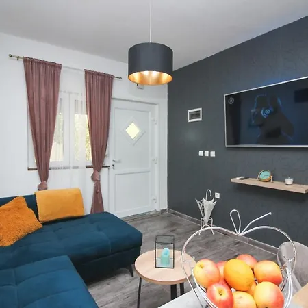 Apartmani Miletic Apartment *