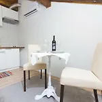 Apartment Apartmani Miletic Zadar