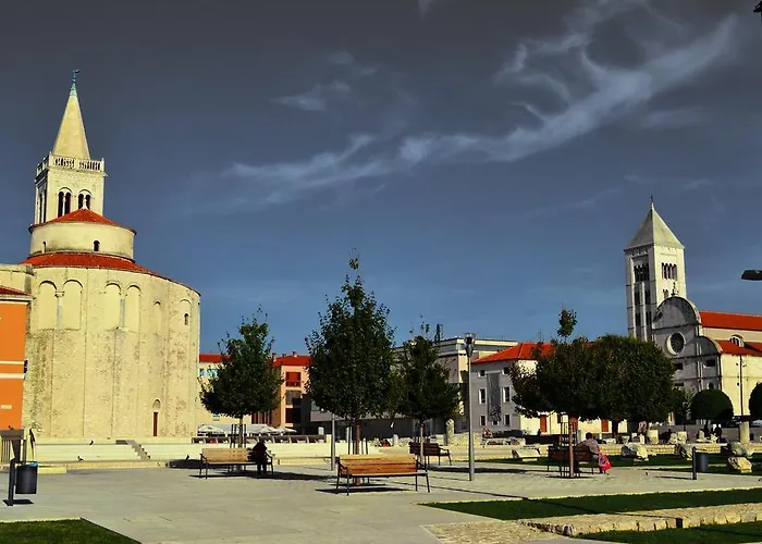 公寓 Miletic 扎达尔